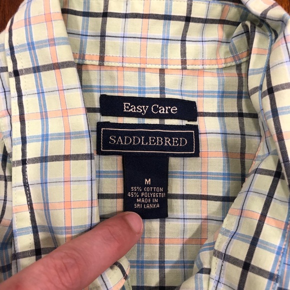 Button up shirt - Picture 2 of 3